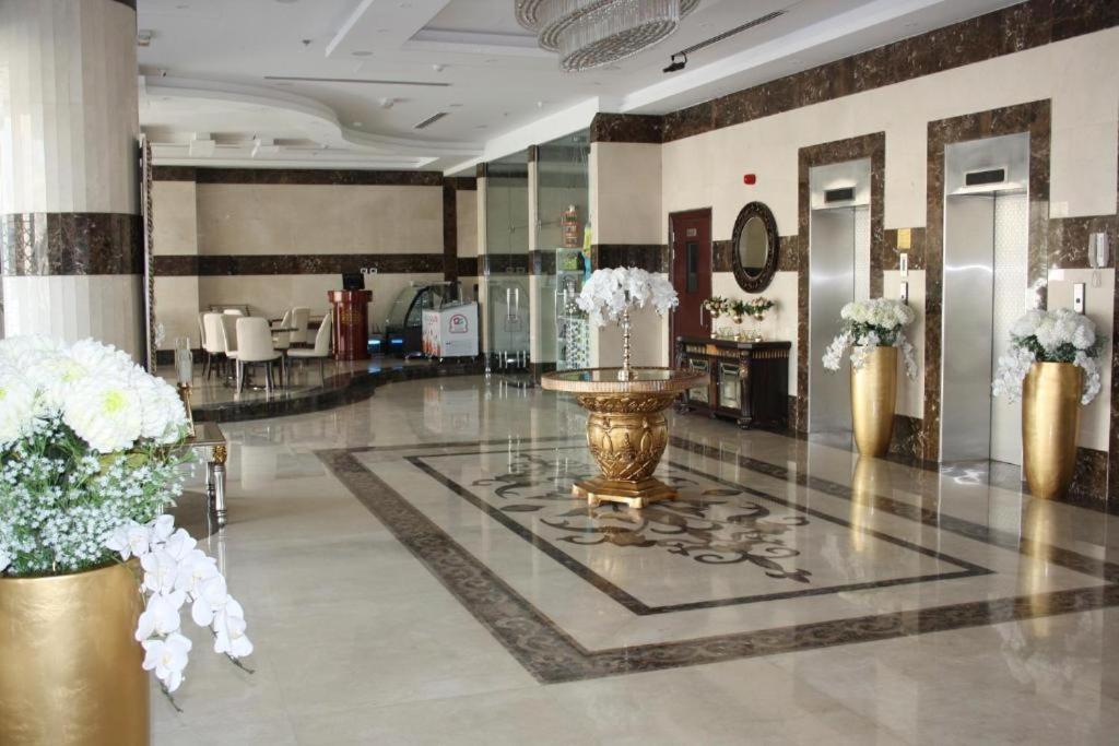 Al Azmi Hotel 115 Sharjah Luaran gambar