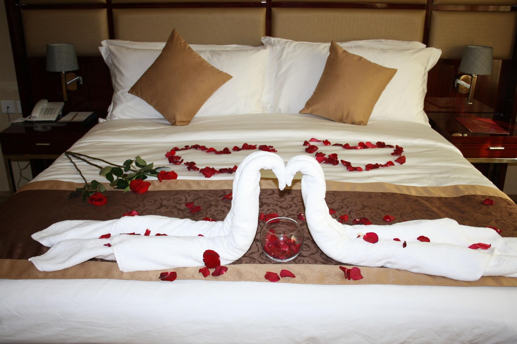 Al Azmi Hotel 115 Sharjah Luaran gambar